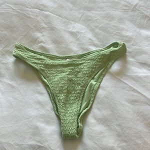 Cute green H&M bikini bottoms